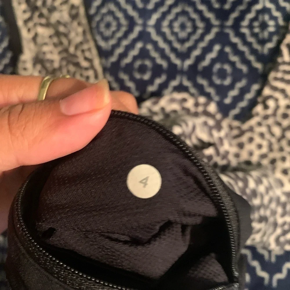 Lululemon Pace Rival Crop *Full-On Luxtreme - Picture 9 of 10